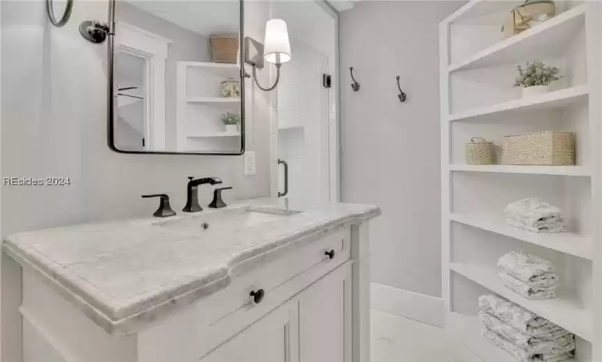 Bluffton, South Carolina 29910, 5 Bedrooms Bedrooms, ,4 BathroomsBathrooms,Residential,For Sale,441603