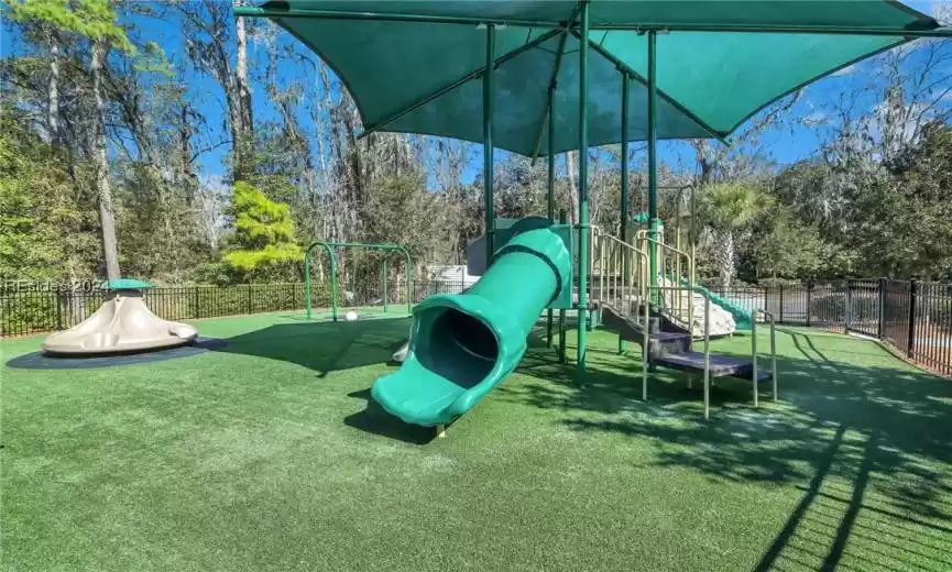 Bluffton, South Carolina 29910, 5 Bedrooms Bedrooms, ,4 BathroomsBathrooms,Residential,For Sale,441603