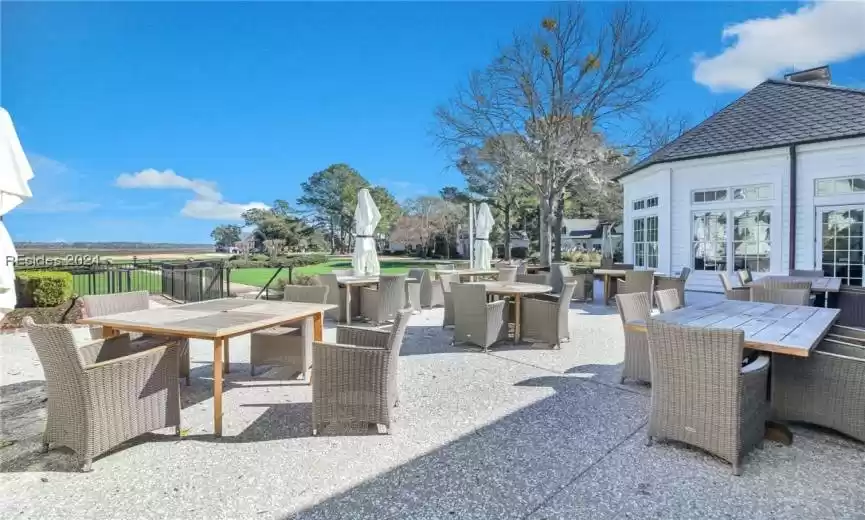 Bluffton, South Carolina 29910, 5 Bedrooms Bedrooms, ,4 BathroomsBathrooms,Residential,For Sale,441603
