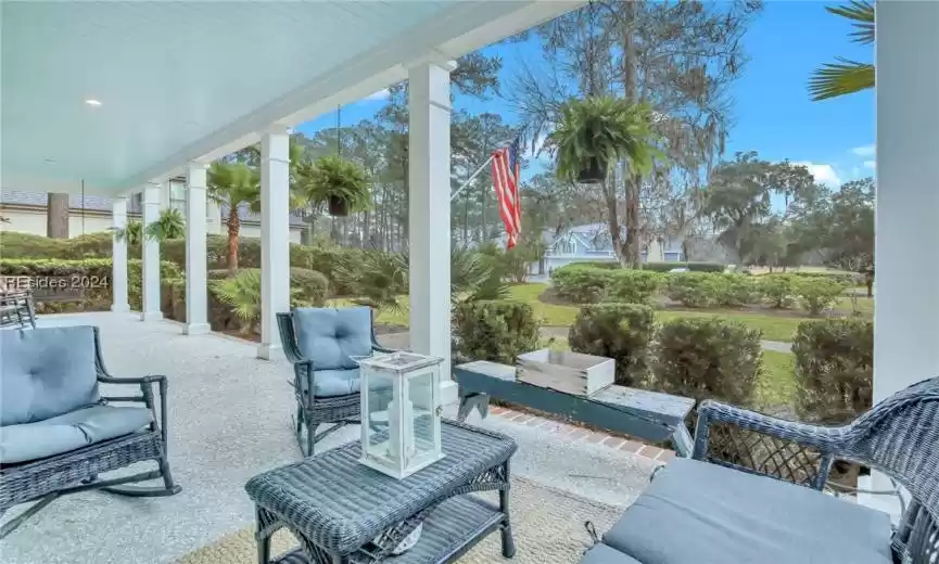 Bluffton, South Carolina 29910, 5 Bedrooms Bedrooms, ,4 BathroomsBathrooms,Residential,For Sale,441603