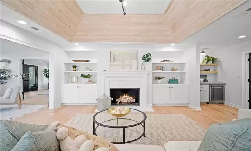 Hilton Head Island, South Carolina 29928, 5 Bedrooms Bedrooms, ,5 BathroomsBathrooms,Residential,For Sale,441822