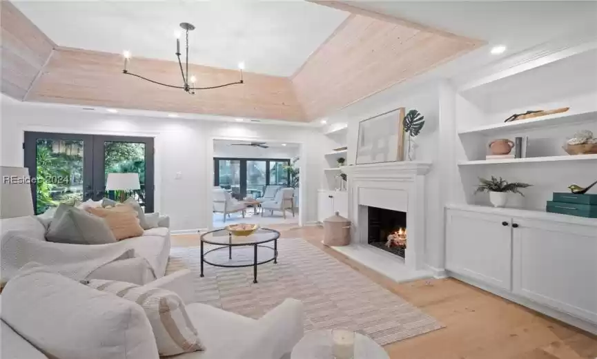 Hilton Head Island, South Carolina 29928, 5 Bedrooms Bedrooms, ,5 BathroomsBathrooms,Residential,For Sale,441822