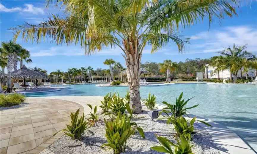 Paradise Pool