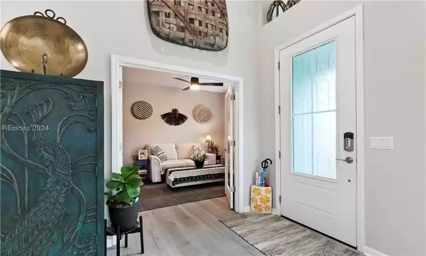 Den/Flex Space