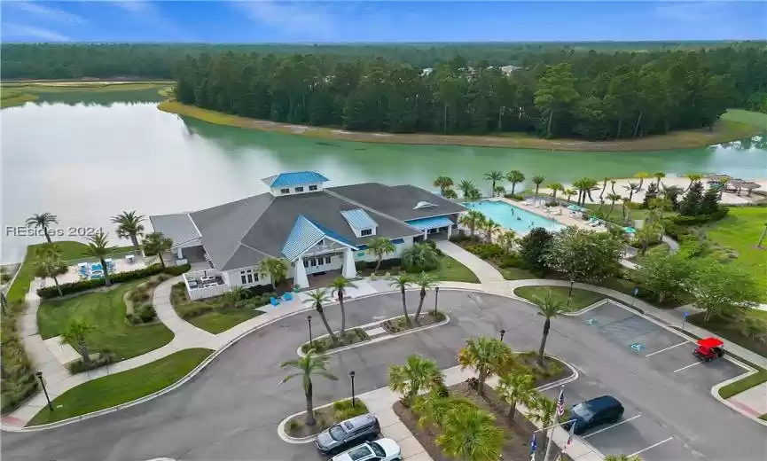Latitude Lakes Lake Club