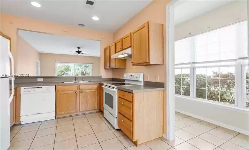 Bluffton, South Carolina 29909, 2 Bedrooms Bedrooms, ,2 BathroomsBathrooms,Residential,For Sale,441747