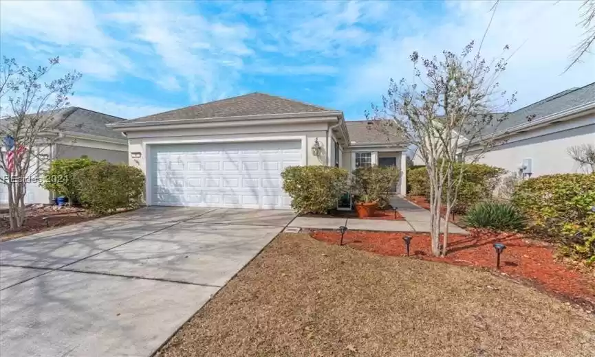Bluffton, South Carolina 29909, 2 Bedrooms Bedrooms, ,2 BathroomsBathrooms,Residential,For Sale,441747