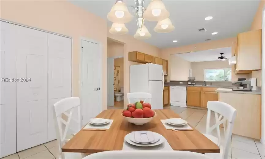 4 Biltmore Drive is the ever-popular Azalea plan with an eat-in kitchen and laundry is inside the home (versus in the garage)!