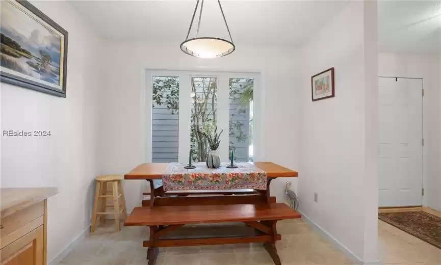 Beaufort, South Carolina 29907, 2 Bedrooms Bedrooms, ,2 BathroomsBathrooms,Residential,For Sale,441906