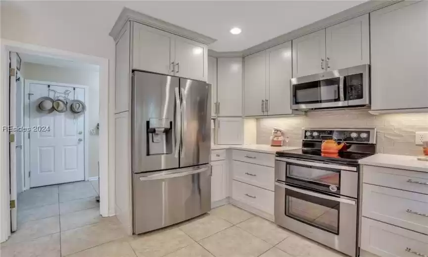 Bluffton, South Carolina 29910, 4 Bedrooms Bedrooms, ,2 BathroomsBathrooms,Residential,For Sale,441912