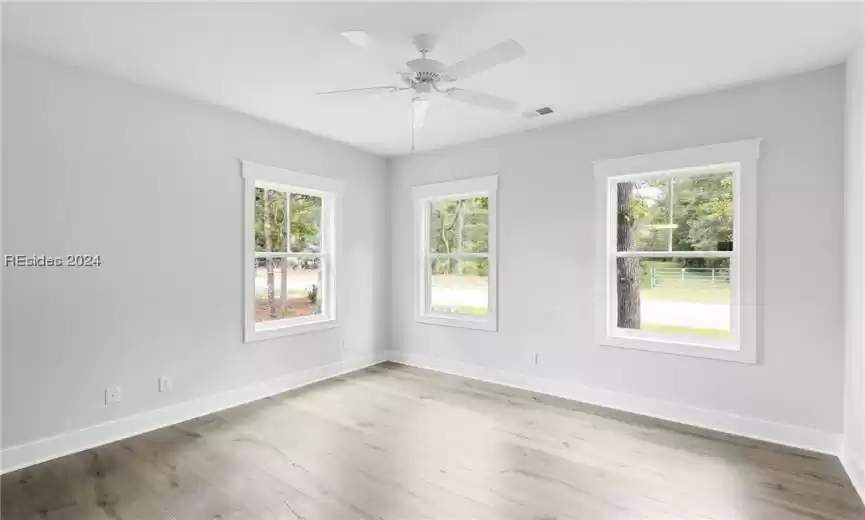 Beaufort, South Carolina 29907, 4 Bedrooms Bedrooms, ,3 BathroomsBathrooms,Residential,For Sale,441957