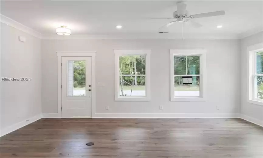 Beaufort, South Carolina 29907, 4 Bedrooms Bedrooms, ,3 BathroomsBathrooms,Residential,For Sale,441957