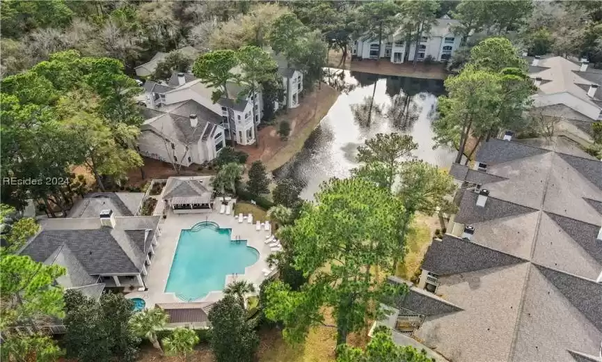 Welcome to Summer House complex. This is the view from F38 - you see clearly enjoy the community pool and the lagoon views!