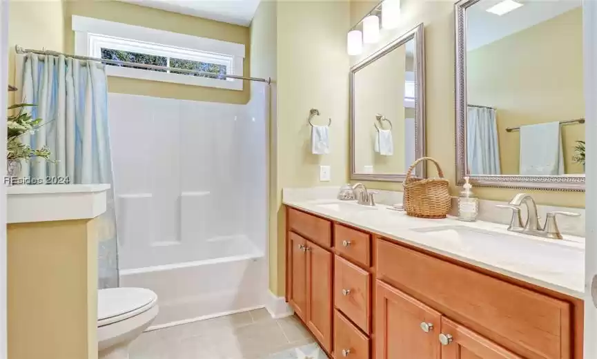 Shared Bath