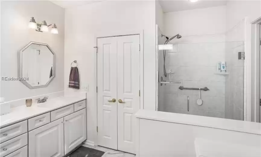 Primary bath