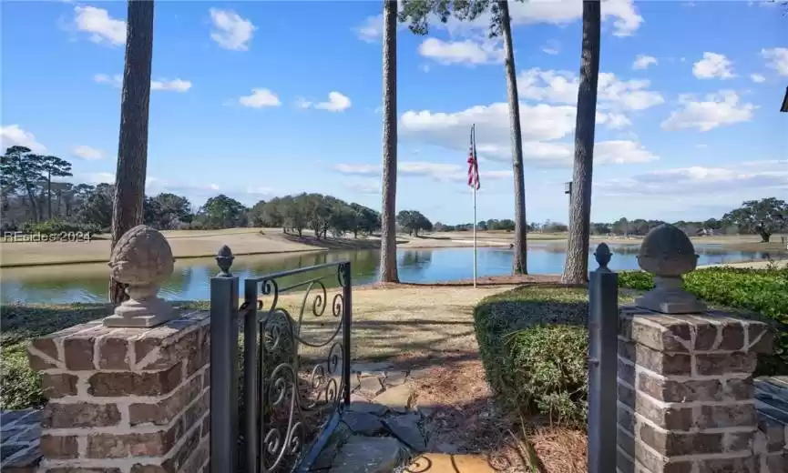 Bluffton, South Carolina 29910, 4 Bedrooms Bedrooms, ,4 BathroomsBathrooms,Residential,For Sale,442096