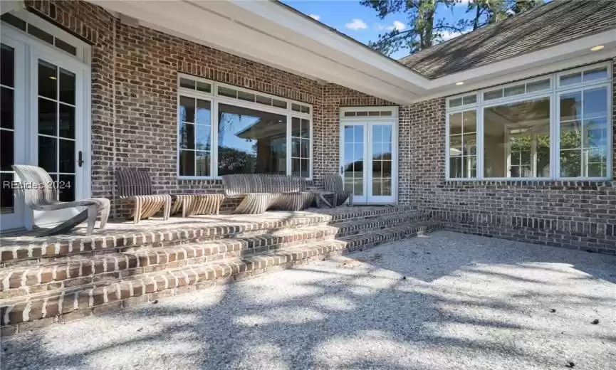 Bluffton, South Carolina 29910, 4 Bedrooms Bedrooms, ,4 BathroomsBathrooms,Residential,For Sale,442096