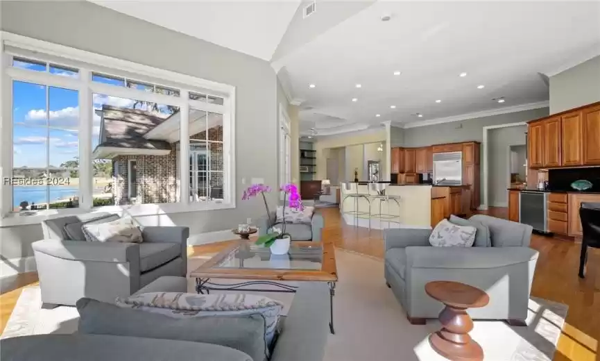 Bluffton, South Carolina 29910, 4 Bedrooms Bedrooms, ,4 BathroomsBathrooms,Residential,For Sale,442096