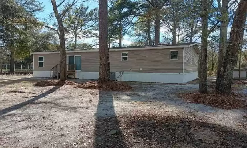 Ridgeland, South Carolina 29936, 3 Bedrooms Bedrooms, ,2 BathroomsBathrooms,Residential,For Sale,442070