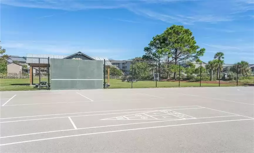 Saint Helena Island, South Carolina 29920, 1 Bedroom Bedrooms, ,1 BathroomBathrooms,Residential,For Sale,442019