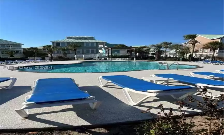 Saint Helena Island, South Carolina 29920, 1 Bedroom Bedrooms, ,1 BathroomBathrooms,Residential,For Sale,442019