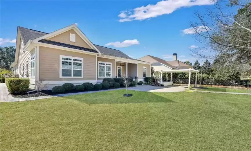 Bluffton, South Carolina 29910, 4 Bedrooms Bedrooms, ,3 BathroomsBathrooms,Residential,For Sale,442032