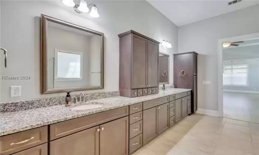 Bluffton, South Carolina 29910, 4 Bedrooms Bedrooms, ,3 BathroomsBathrooms,Residential,For Sale,442032