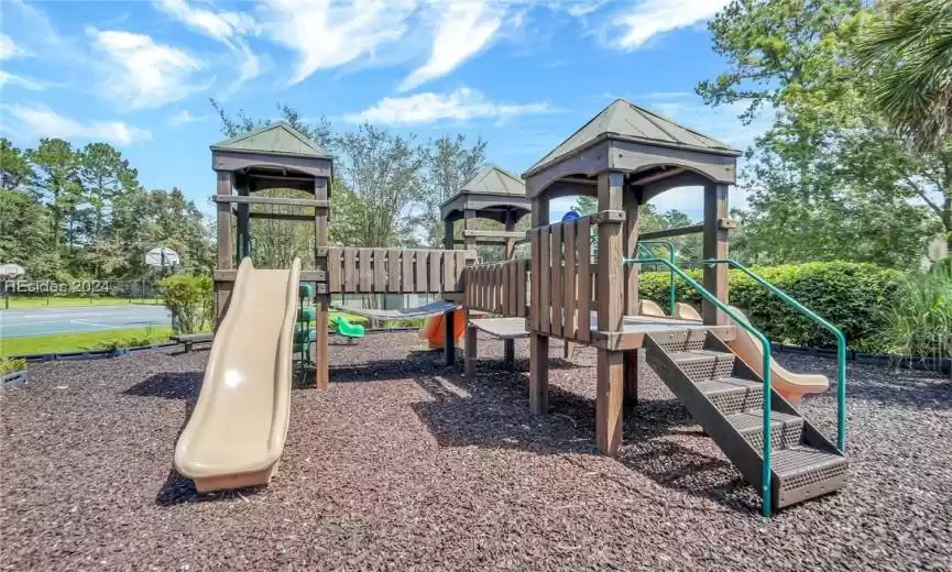 Bluffton, South Carolina 29910, 4 Bedrooms Bedrooms, ,2 BathroomsBathrooms,Residential,For Sale,441781