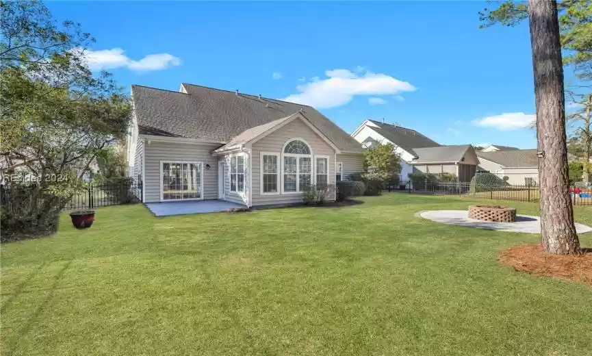 Bluffton, South Carolina 29910, 4 Bedrooms Bedrooms, ,2 BathroomsBathrooms,Residential,For Sale,441781