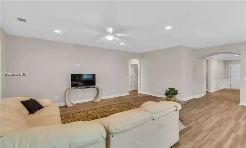 Bluffton, South Carolina 29909, 3 Bedrooms Bedrooms, ,3 BathroomsBathrooms,Residential,For Sale,442137