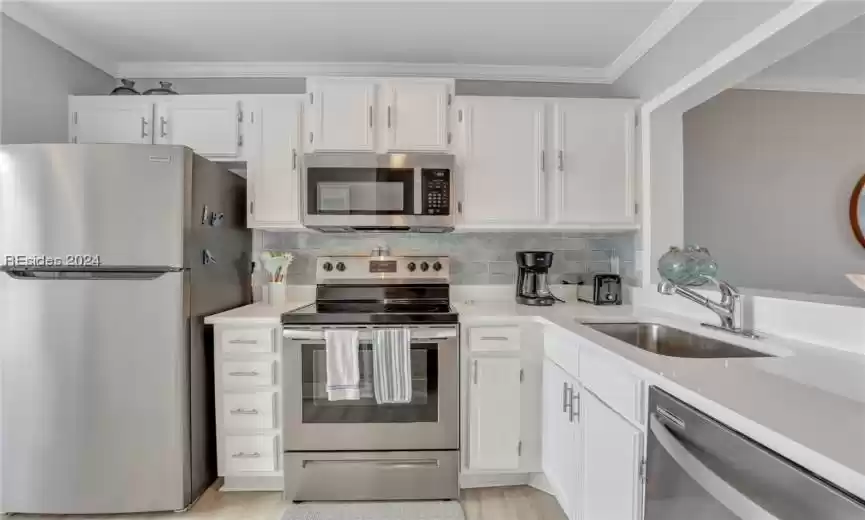 Gorgeous tile and granite to give your space a fresh and breezy vibe!