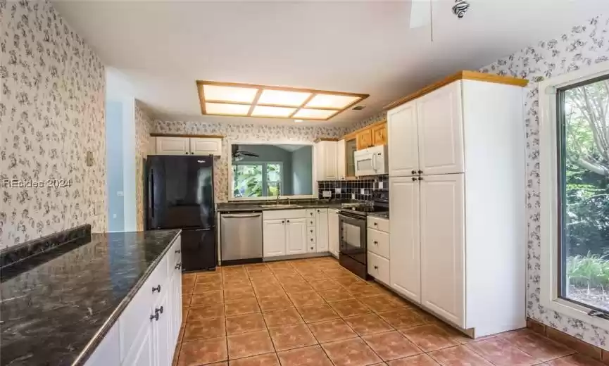 Saint Helena Island, South Carolina 29920, 4 Bedrooms Bedrooms, ,3 BathroomsBathrooms,Residential,For Sale,441755