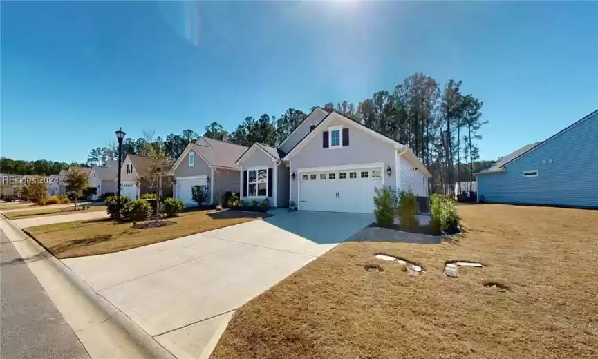 Bluffton, South Carolina 29909, 2 Bedrooms Bedrooms, ,2 BathroomsBathrooms,Residential,For Sale,442151