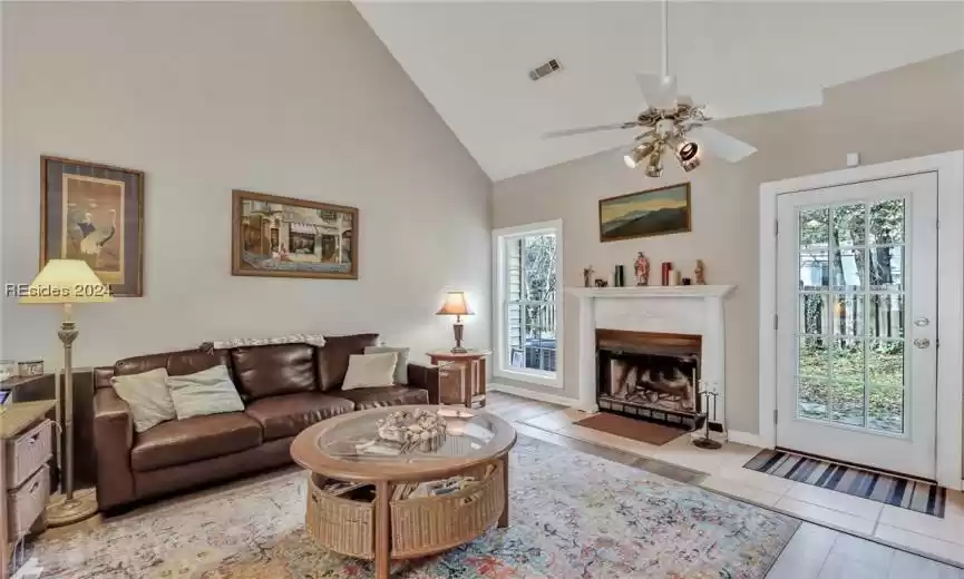 Ridgeland, South Carolina 29936, 4 Bedrooms Bedrooms, ,4 BathroomsBathrooms,Residential,For Sale,442156