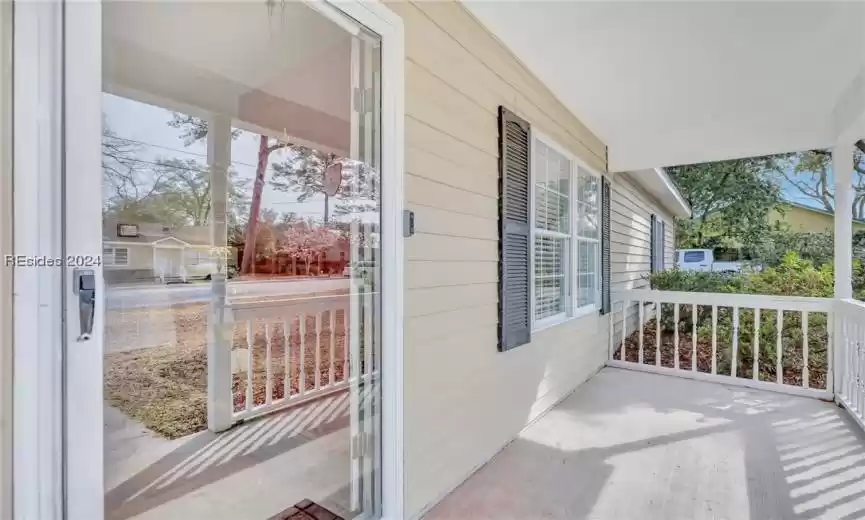 Ridgeland, South Carolina 29936, 4 Bedrooms Bedrooms, ,4 BathroomsBathrooms,Residential,For Sale,442156