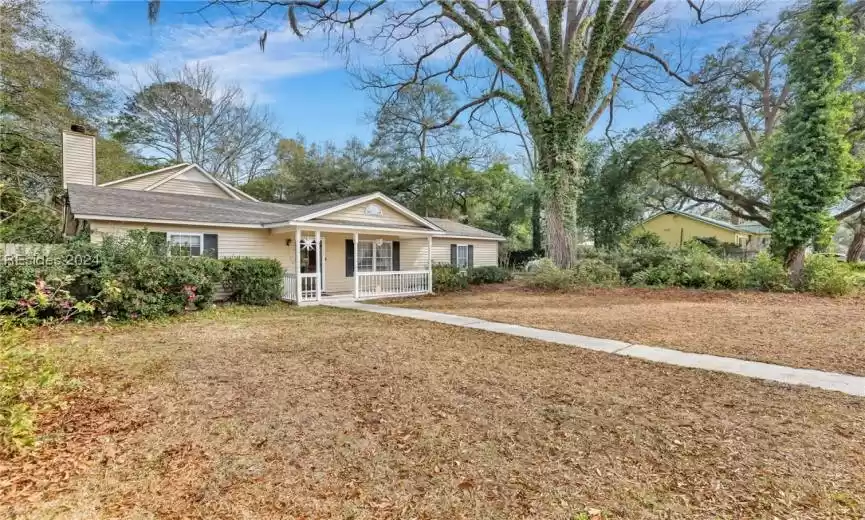 Ridgeland, South Carolina 29936, 4 Bedrooms Bedrooms, ,4 BathroomsBathrooms,Residential,For Sale,442156