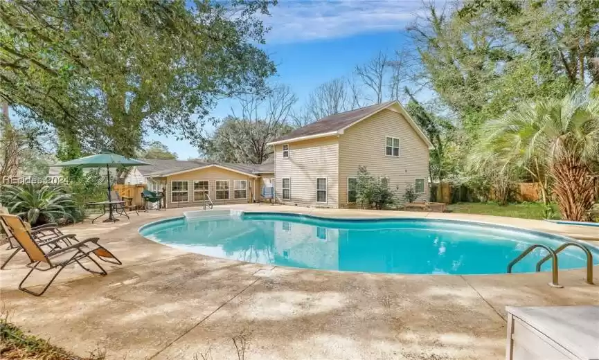 Ridgeland, South Carolina 29936, 4 Bedrooms Bedrooms, ,4 BathroomsBathrooms,Residential,For Sale,442156