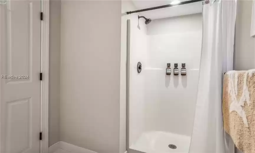 Hilton Head Island, South Carolina 29926, 3 Bedrooms Bedrooms, ,3 BathroomsBathrooms,Residential,For Sale,441940