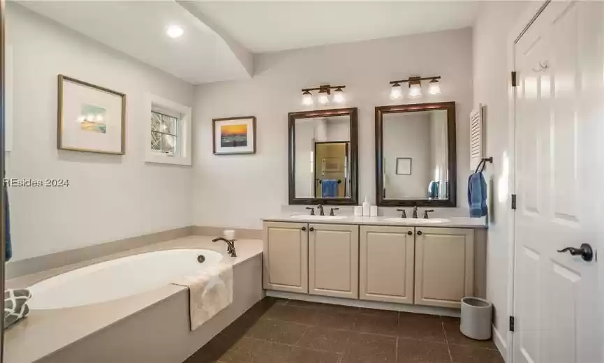 Hilton Head Island, South Carolina 29926, 3 Bedrooms Bedrooms, ,3 BathroomsBathrooms,Residential,For Sale,441940