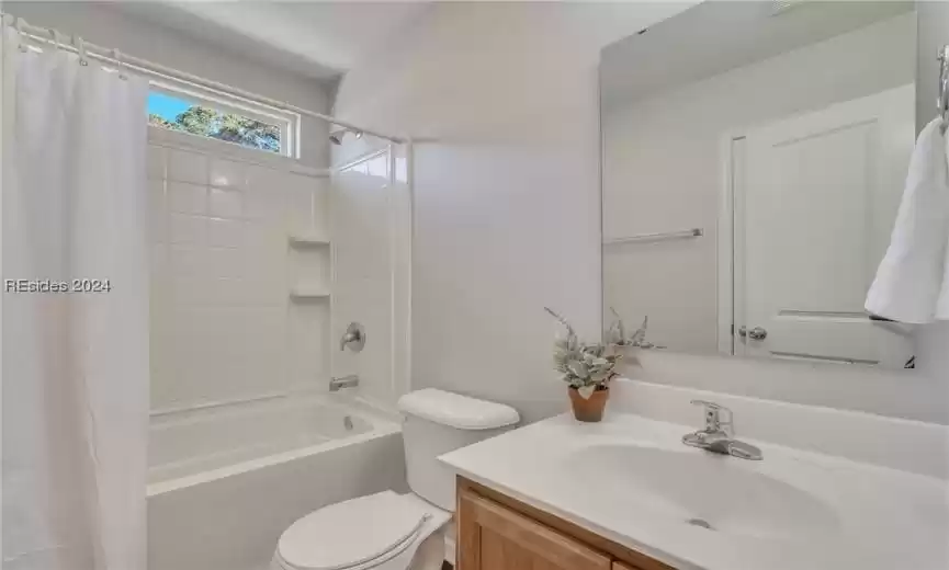 Bluffton, South Carolina 29910, 3 Bedrooms Bedrooms, ,2 BathroomsBathrooms,Residential,For Sale,441846