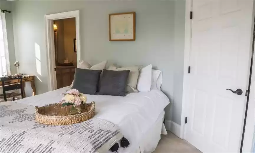 Hilton Head Island, South Carolina 29926, 5 Bedrooms Bedrooms, ,3 BathroomsBathrooms,Residential,For Sale,441829