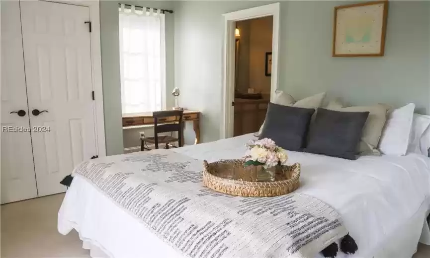 Hilton Head Island, South Carolina 29926, 5 Bedrooms Bedrooms, ,3 BathroomsBathrooms,Residential,For Sale,441829