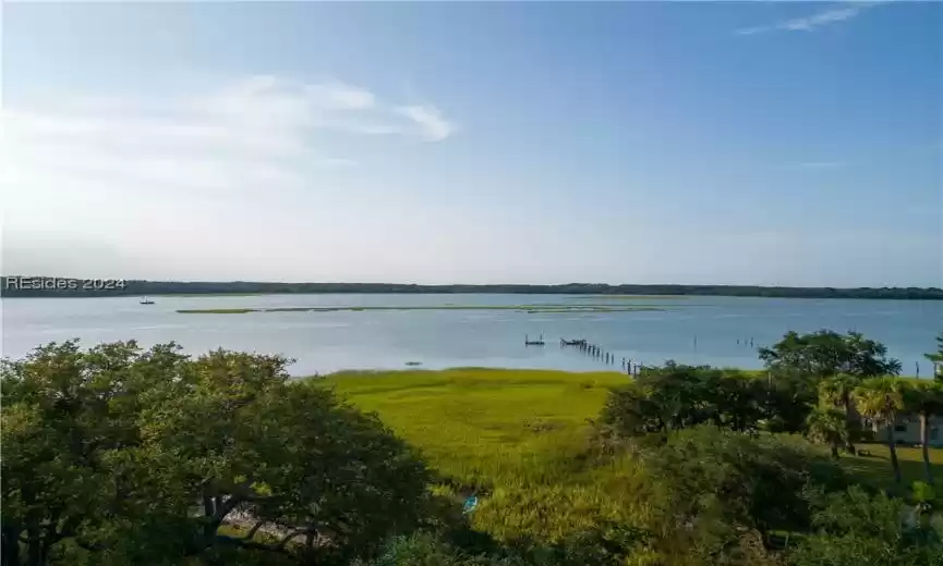Hilton Head Island, South Carolina 29926, 5 Bedrooms Bedrooms, ,3 BathroomsBathrooms,Residential,For Sale,441829