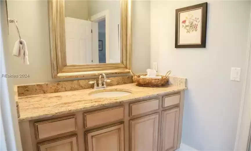 Hilton Head Island, South Carolina 29926, 5 Bedrooms Bedrooms, ,3 BathroomsBathrooms,Residential,For Sale,441829