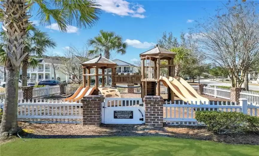 Bluffton, South Carolina 29910, 4 Bedrooms Bedrooms, ,2 BathroomsBathrooms,Residential,For Sale,441948