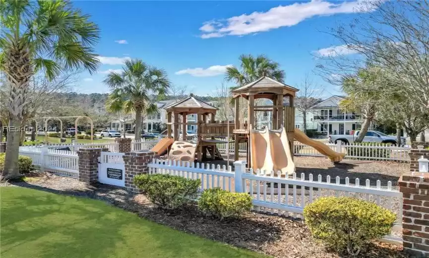 Bluffton, South Carolina 29910, 4 Bedrooms Bedrooms, ,2 BathroomsBathrooms,Residential,For Sale,441948