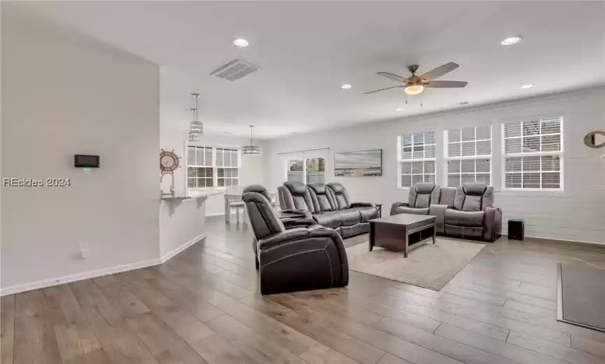 Bluffton, South Carolina 29910, 4 Bedrooms Bedrooms, ,2 BathroomsBathrooms,Residential,For Sale,441948