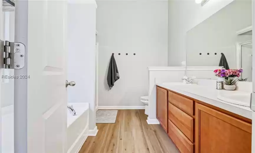 Beaufort, South Carolina 29907, 4 Bedrooms Bedrooms, ,2 BathroomsBathrooms,Residential,For Sale,441954