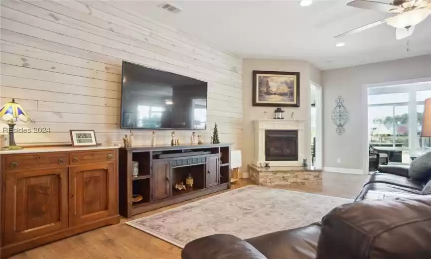 Bluffton, South Carolina 29910, 3 Bedrooms Bedrooms, ,2 BathroomsBathrooms,Residential,For Sale,441756