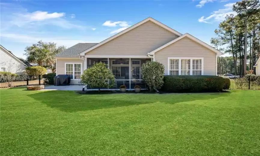Bluffton, South Carolina 29910, 4 Bedrooms Bedrooms, ,3 BathroomsBathrooms,Residential,For Sale,442221